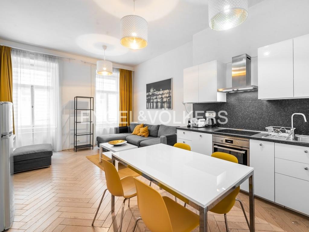 Pronájem bytu 2+kk 50 m2