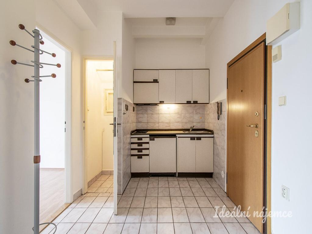 Pronájem bytu 2+1 43 m2