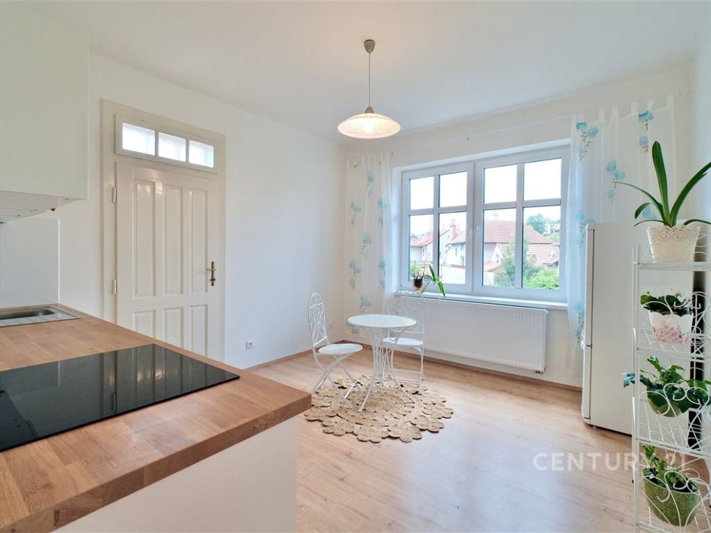 Pronájem bytu 4+1 130 m2