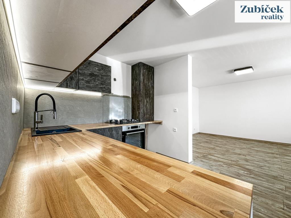 Pronájem domu 70 m2, Tlumačov – náhled fotky 6