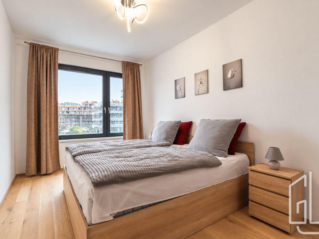 Pronájem bytu 2+kk 60 m2, Praha – náhled fotky 8