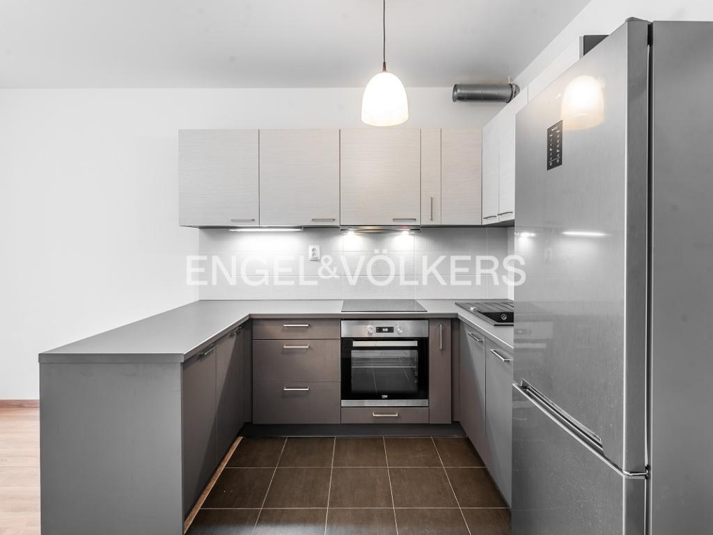 Pronájem bytu 3+kk 77 m2