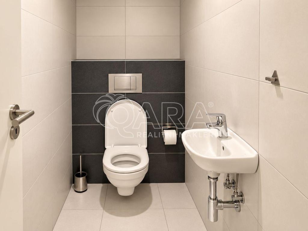 Pronájem bytu 3+kk 67 m2, Praha – náhled fotky 13