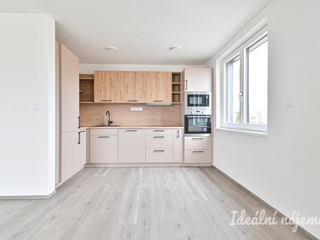Pronájem bytu 2+kk 66 m2
