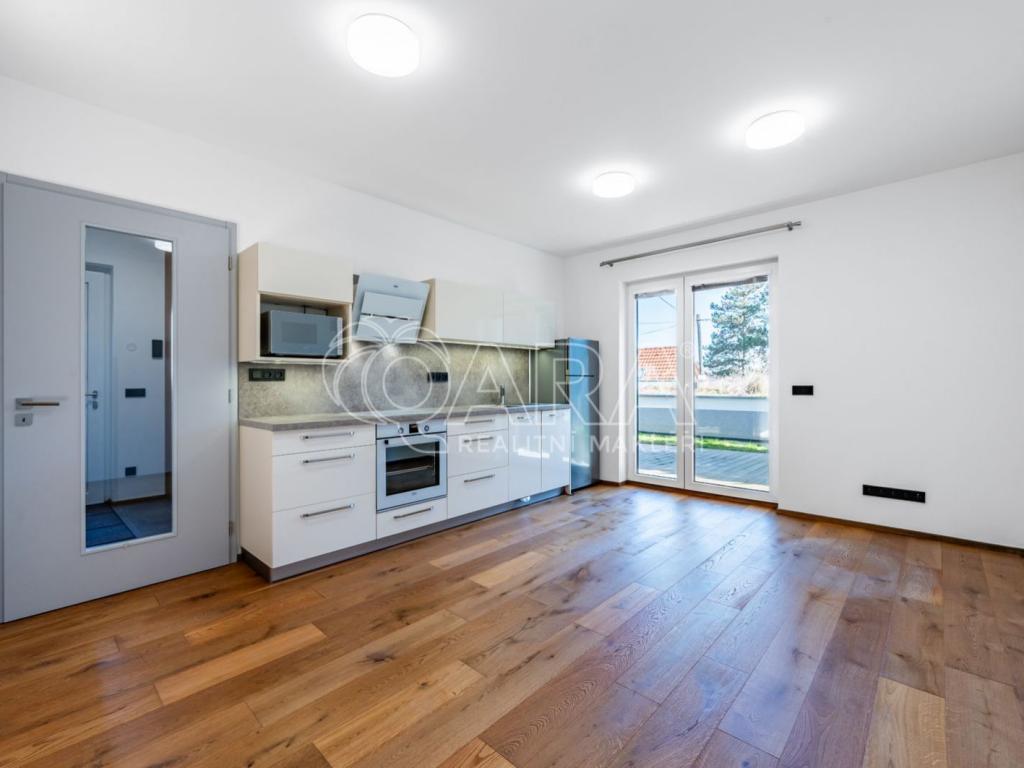 Pronájem bytu 2+kk 48 m2
