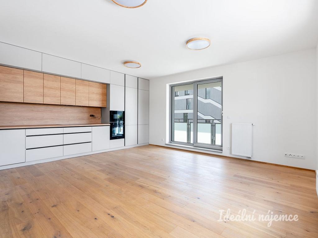 Pronájem bytu 3+kk 80 m2