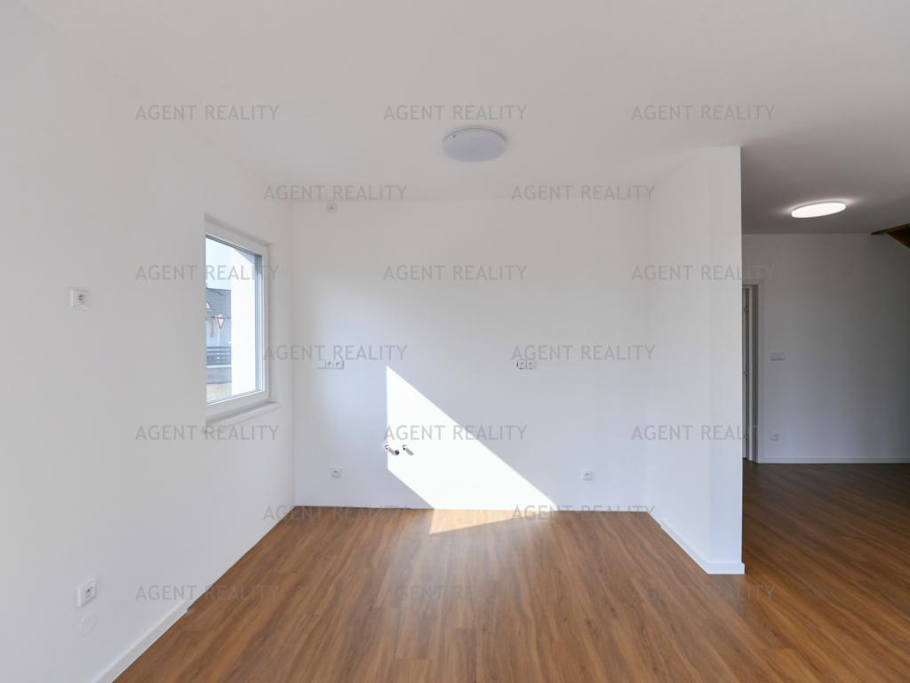 Prodej domu 156 m2, Slaný – náhled fotky 9