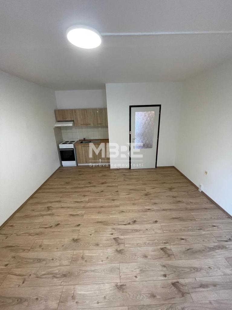 Pronájem bytu 2+kk 42 m2