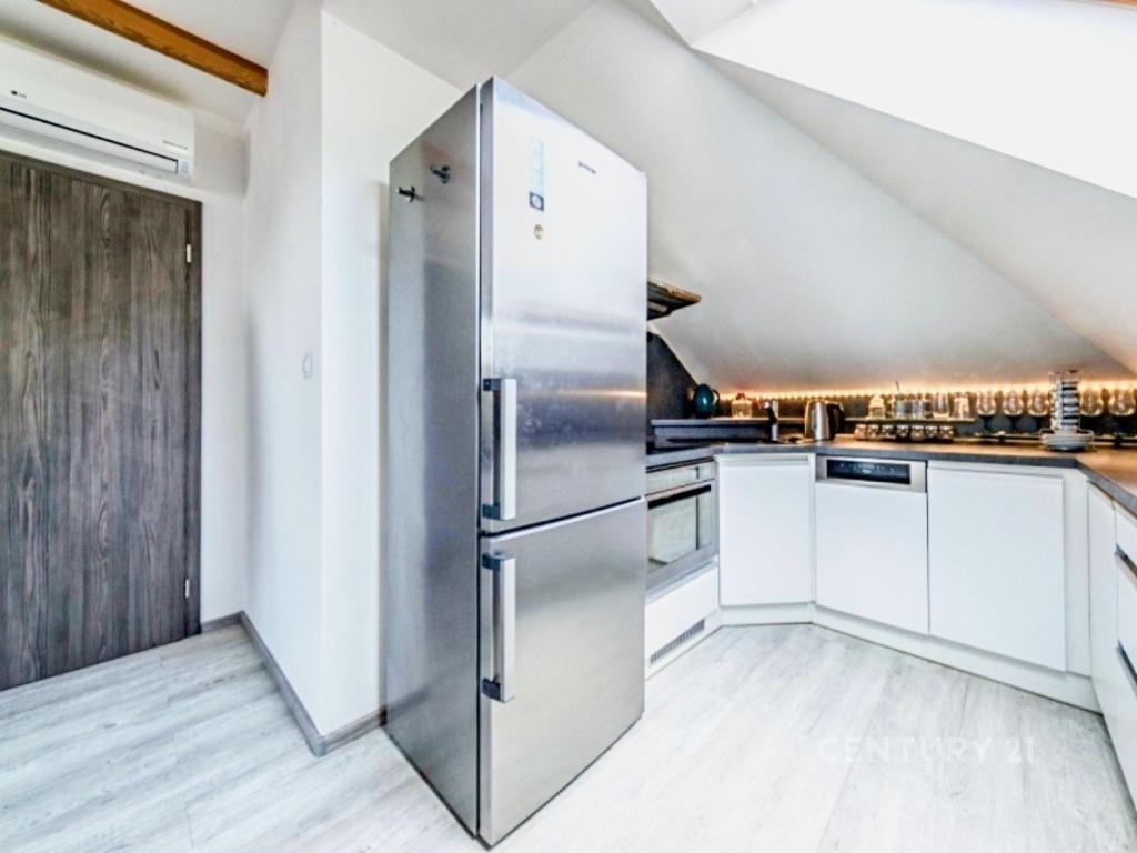 Pronájem bytu 2+kk 50 m2