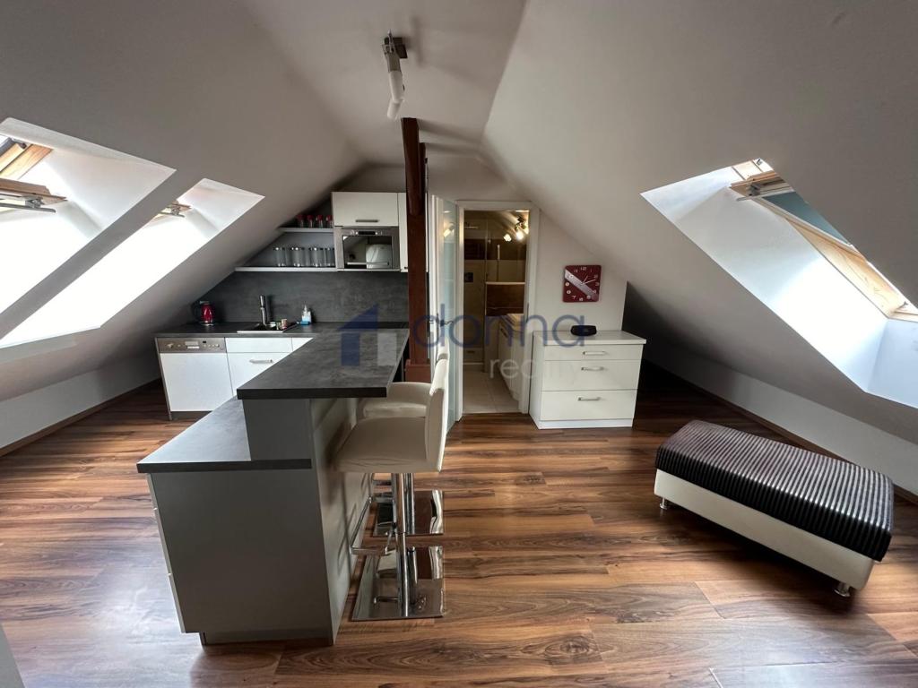 Pronájem bytu 2+kk 47 m2