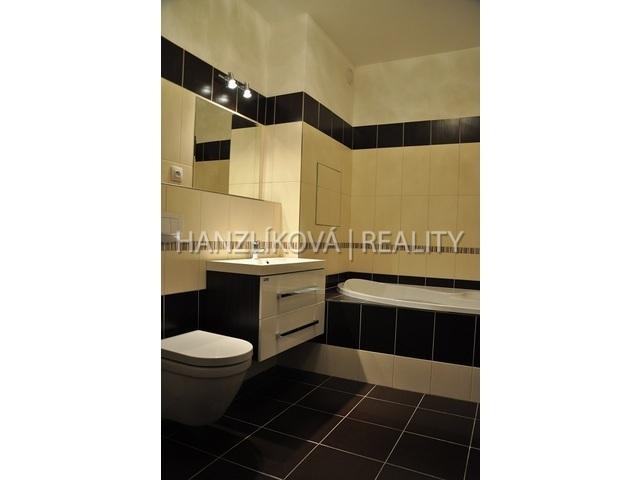 Pronájem bytu 2+kk 48 m2, České Budějovice – náhled fotky 15