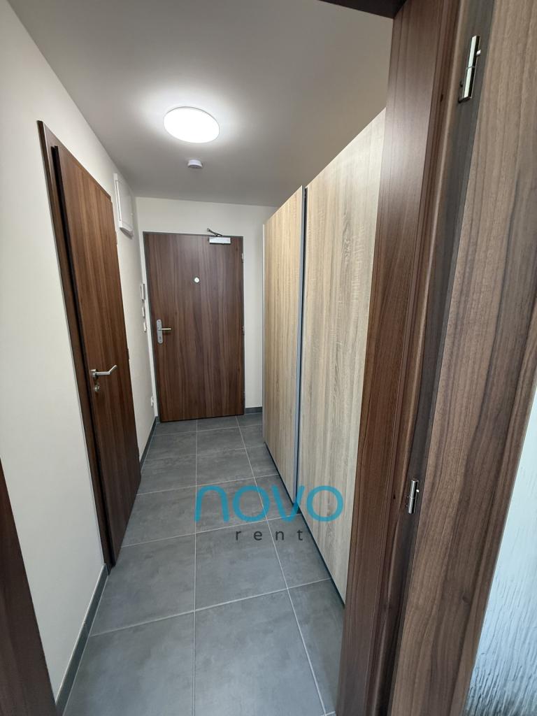 Pronájem bytu 1+kk 35 m2