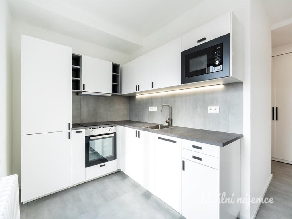Pronájem bytu 3+1 66 m2