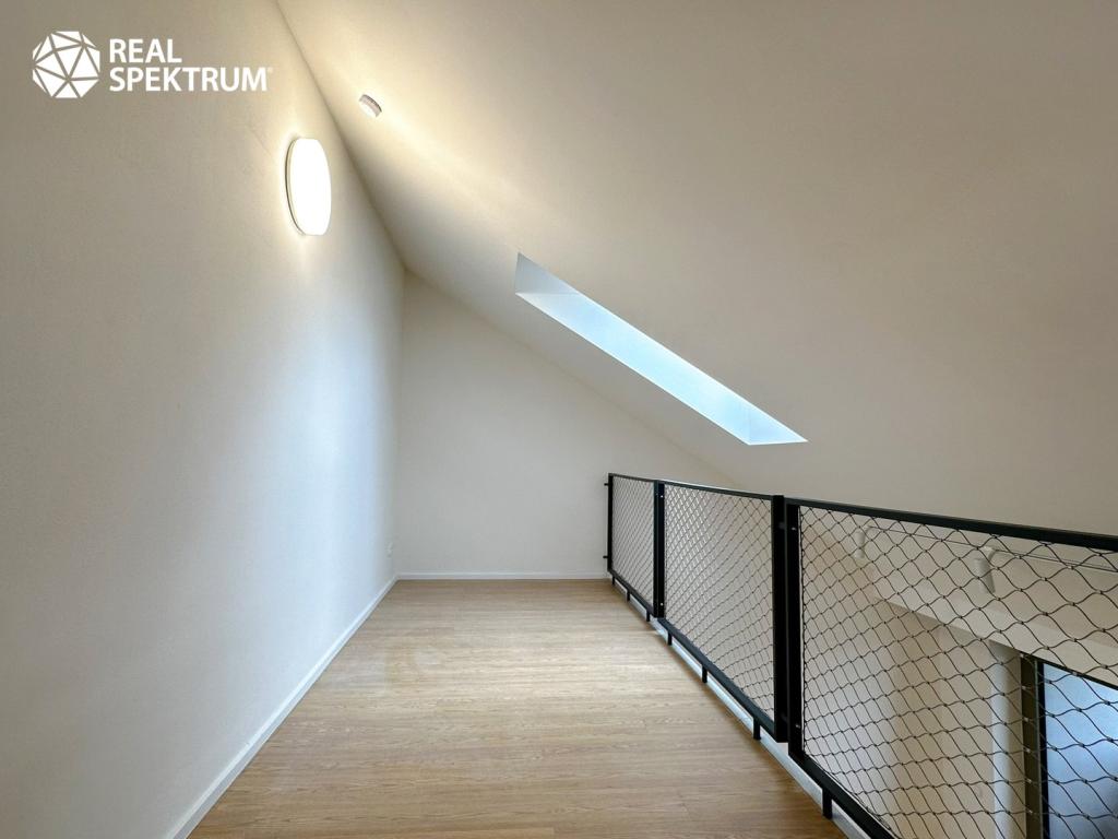 Pronájem bytu 1+kk 43 m2