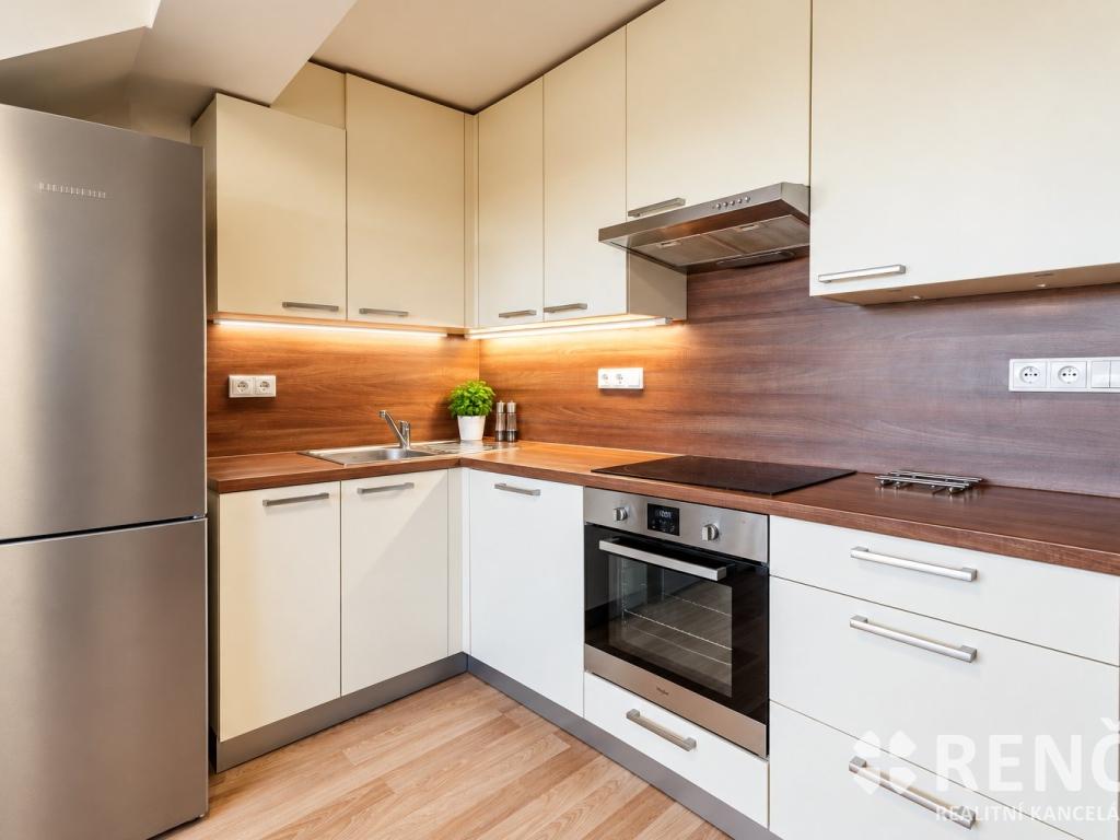 Pronájem bytu 3+kk 58 m2