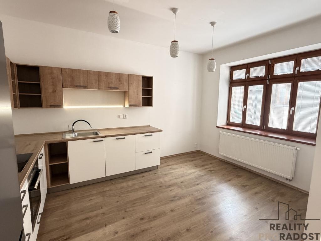 Pronájem bytu 2+kk 76 m2