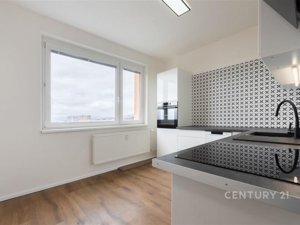 Pronájem bytu 2+1 58 m2