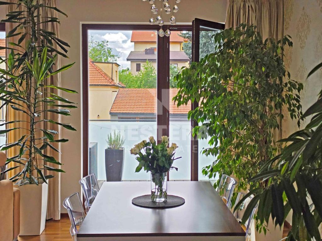 Pronájem bytu 3+kk 97 m2
