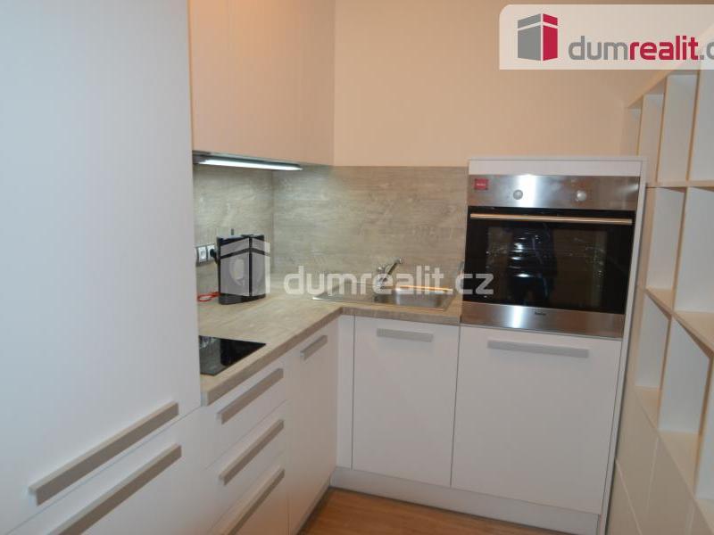 Pronájem bytu 1+kk 37 m2