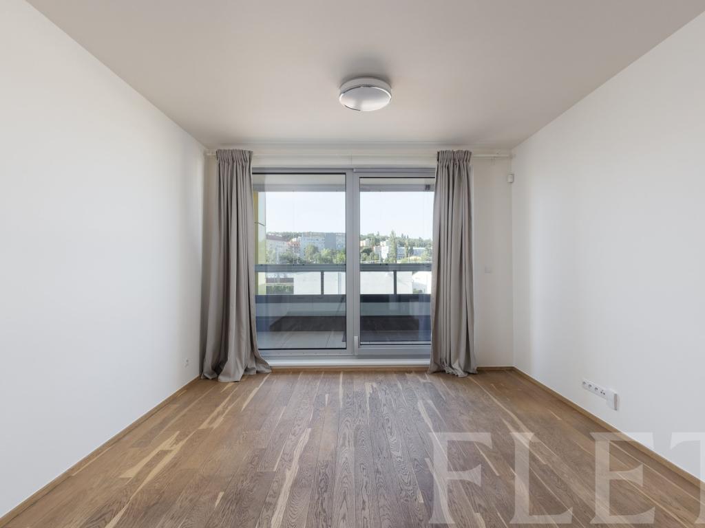 Pronájem bytu 1+kk 33 m2