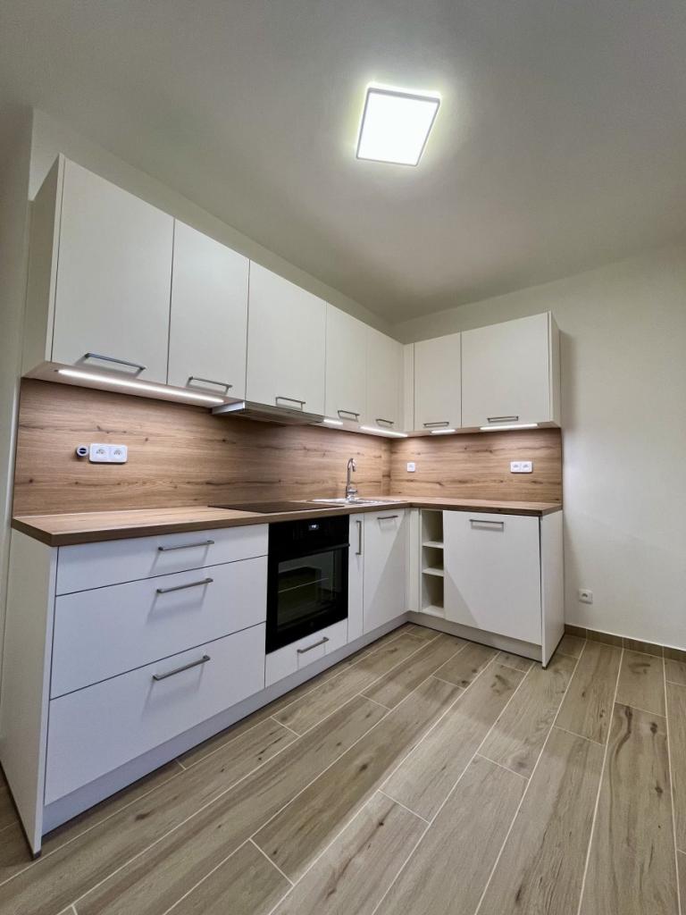 Pronájem bytu 3+1 67 m2