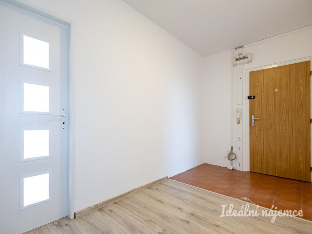 Pronájem bytu 3+kk 72 m2, Praha – náhled fotky 12