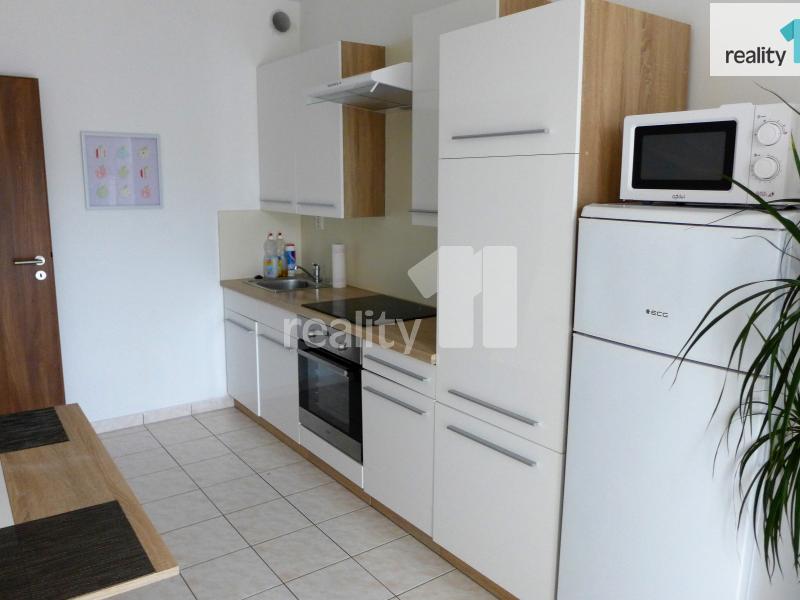 Pronájem bytu 1+1 50 m2