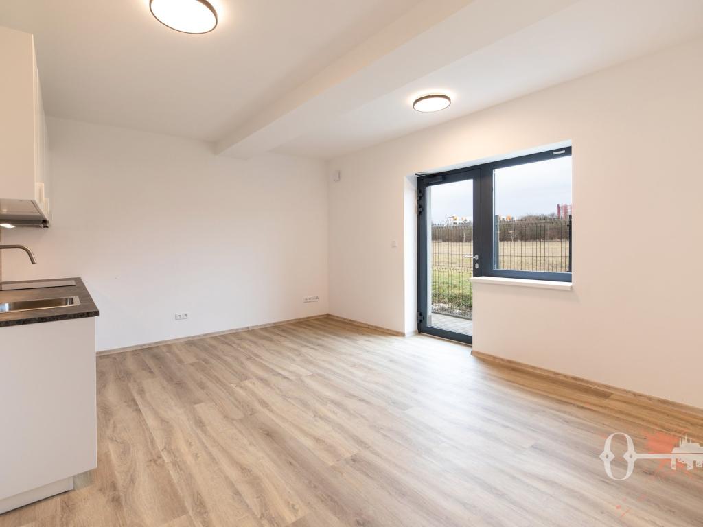 Pronájem bytu 1+kk 32 m2