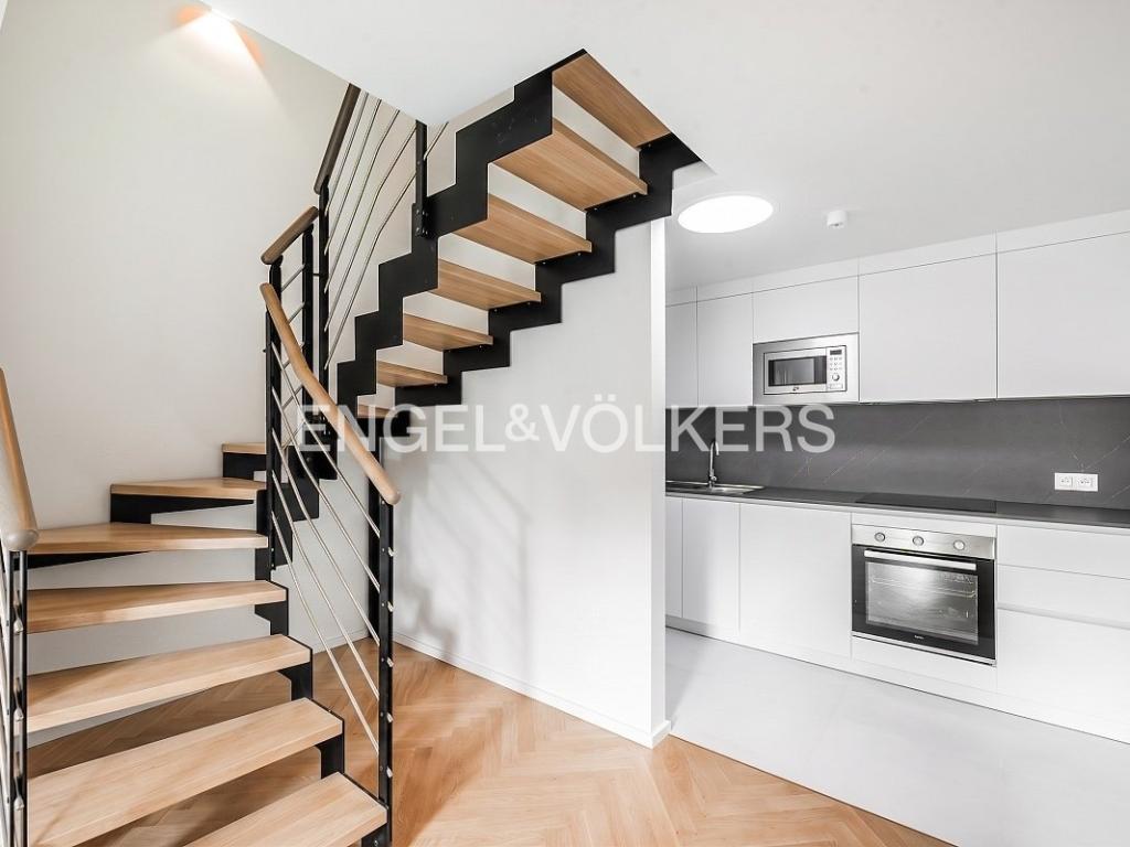 Pronájem bytu 4+kk 118 m2