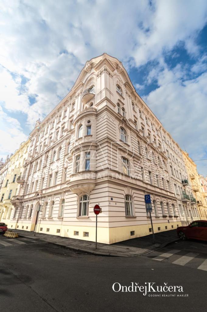 Prodej bytu 2+1 65 m2, Praha – náhled fotky 37