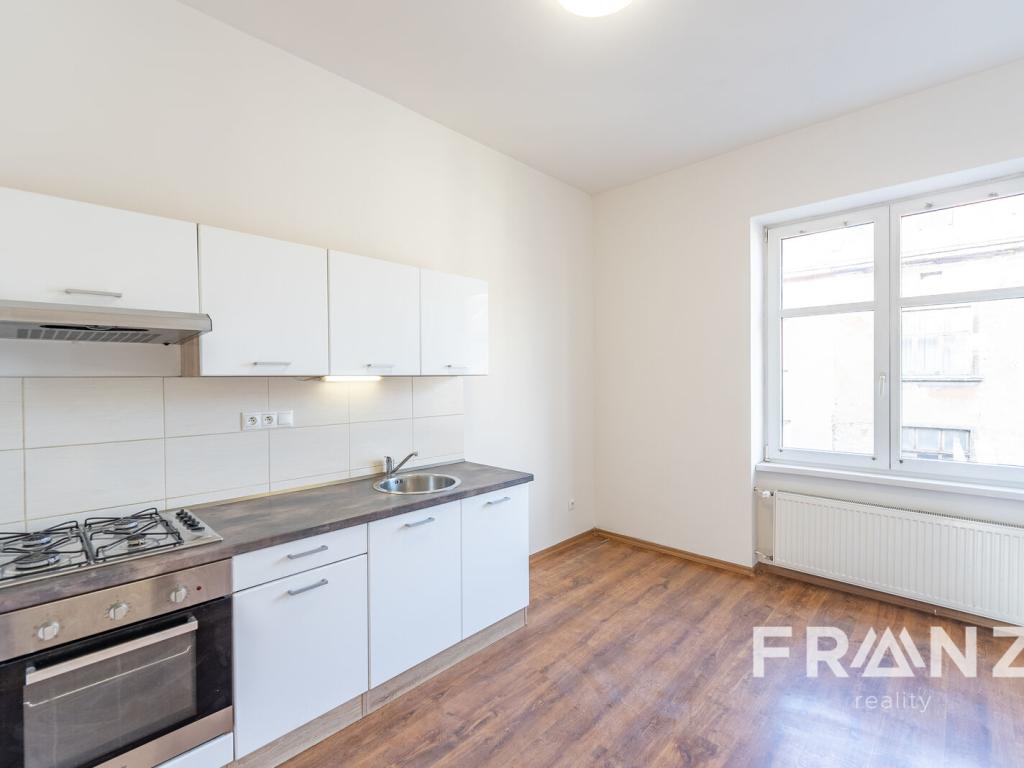 Pronájem bytu 1+1 48 m2