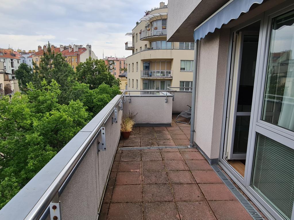 Pronajem bytu 2+kk 81 m2