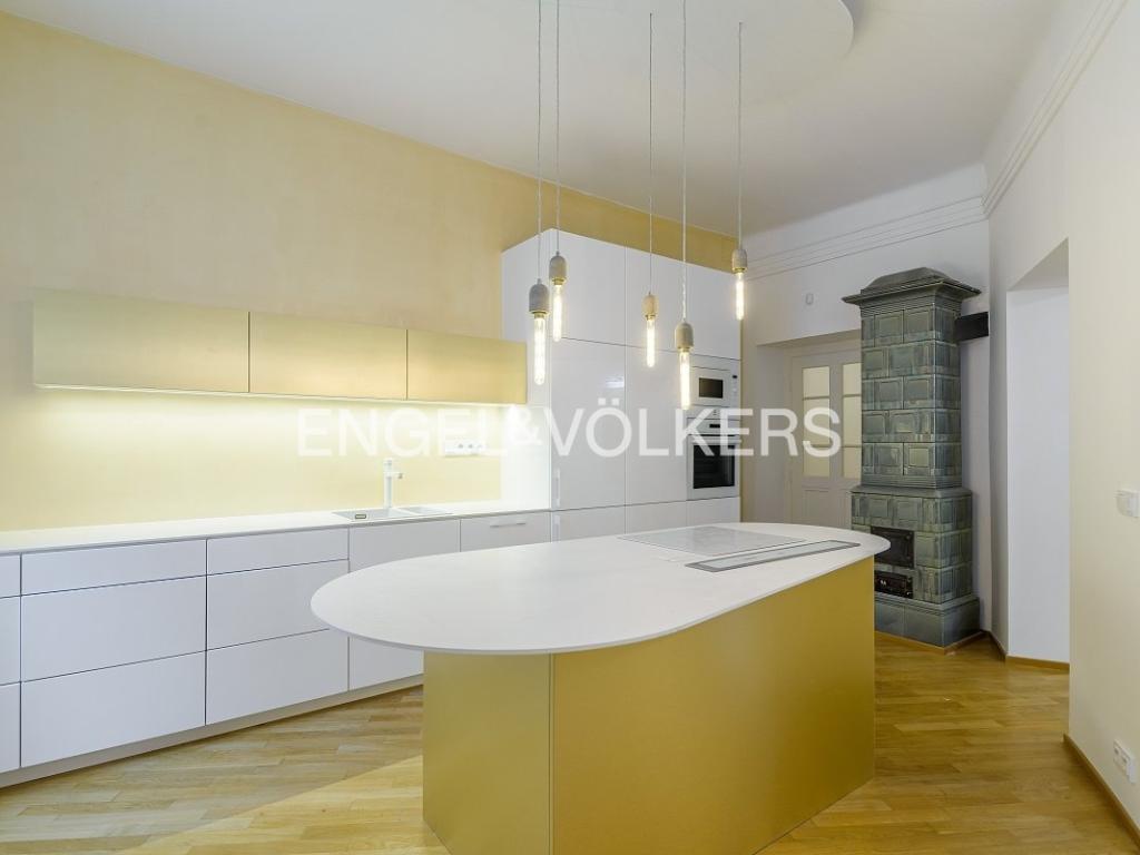 Pronájem bytu 3+kk 137 m2