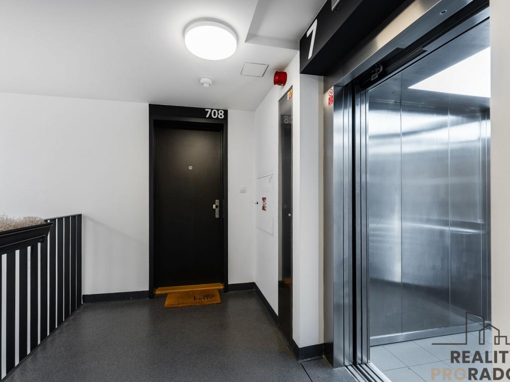 Prodej bytu 3+kk 82 m2, Praha – náhled fotky 29