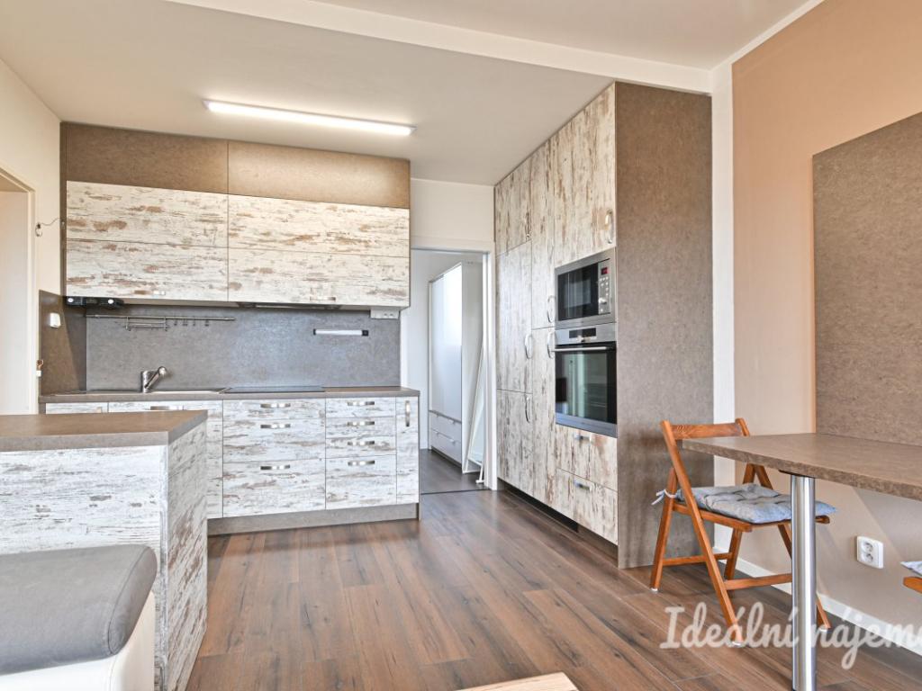 Pronájem bytu 3+kk 52 m2