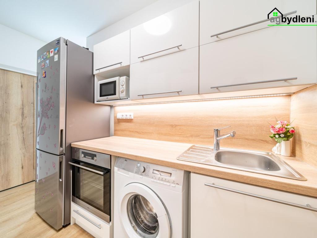 Pronájem bytu 2+kk 42 m2