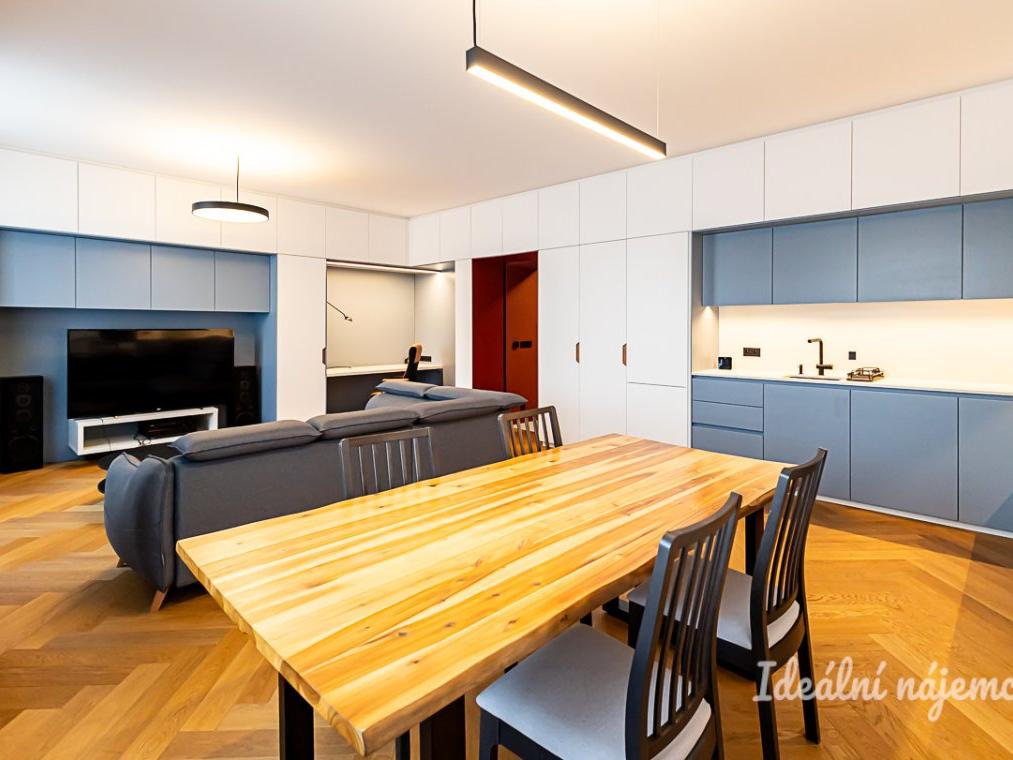 Pronájem bytu 2+kk 75 m2