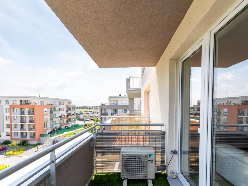 Pronájem bytu 1+kk 39 m2