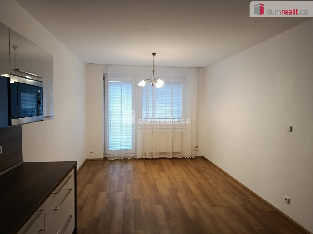 Pronájem bytu 2+kk 57 m2, Praha – náhled fotky 3