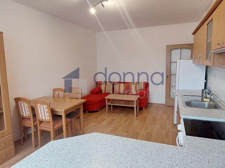 Pronájem bytu 2+kk 40 m2