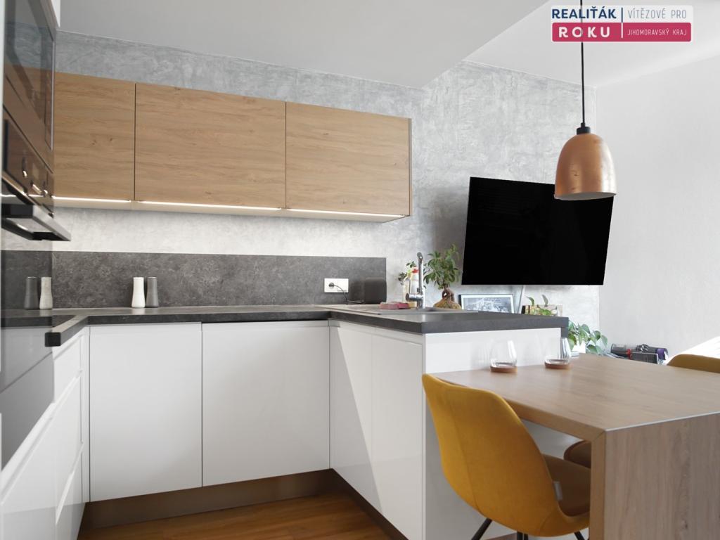 Pronájem bytu 2+kk 42 m2