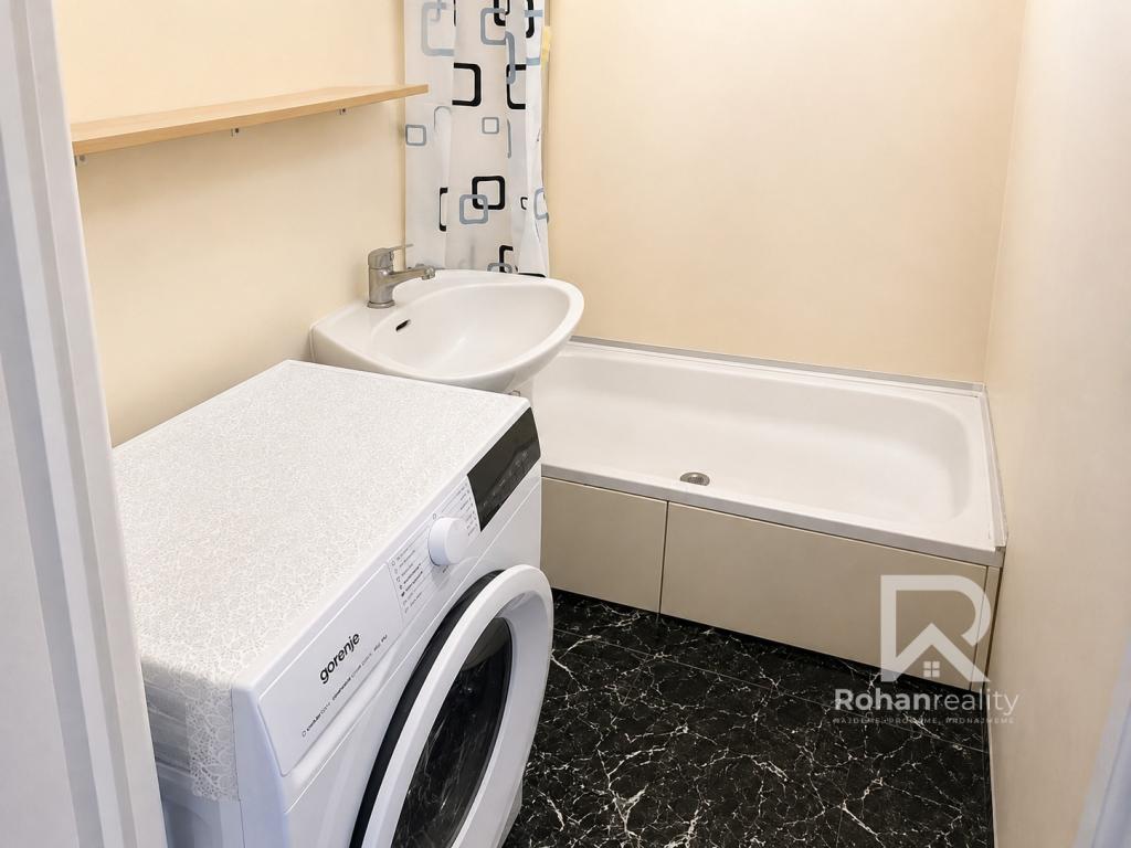 Pronájem bytu 1+kk 30 m2