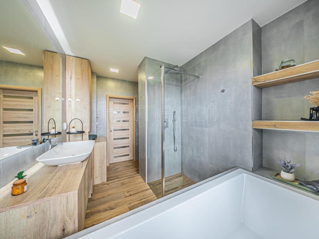 Prodej bytu 2+kk 50 m2, Praha – náhled fotky 8
