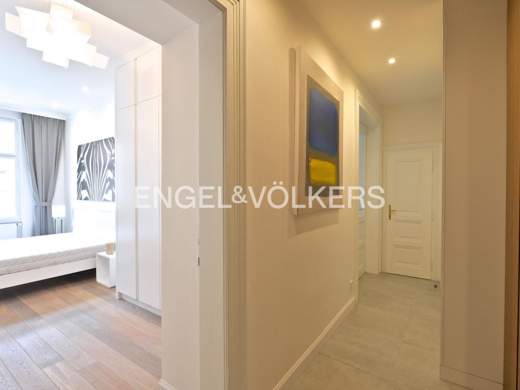 Pronájem bytu 2+kk 56 m2, Praha – náhled fotky 13