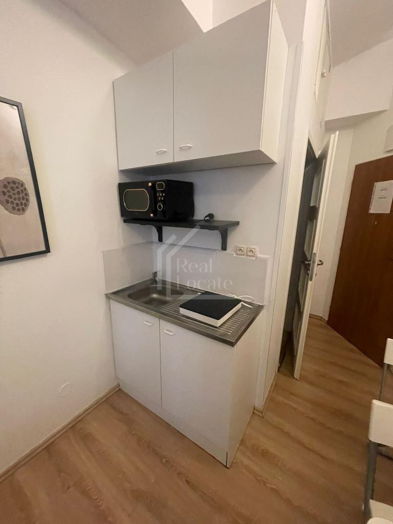 Pronájem bytu 1+kk 11 m2