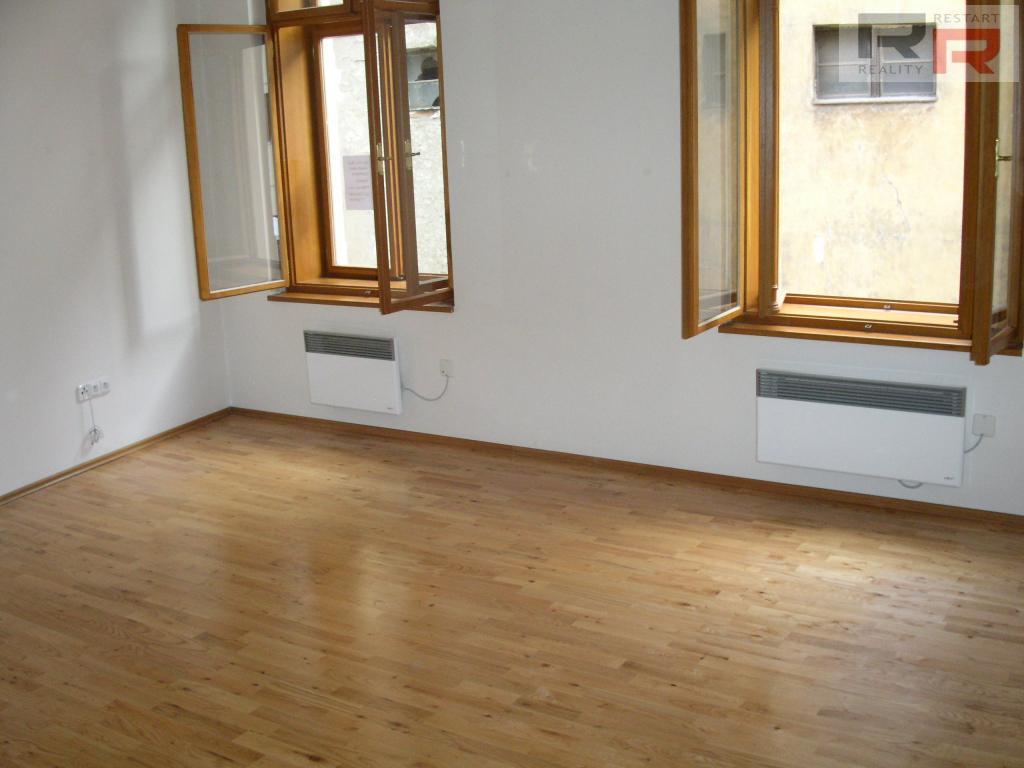 Pronájem bytu 1+1 46 m2