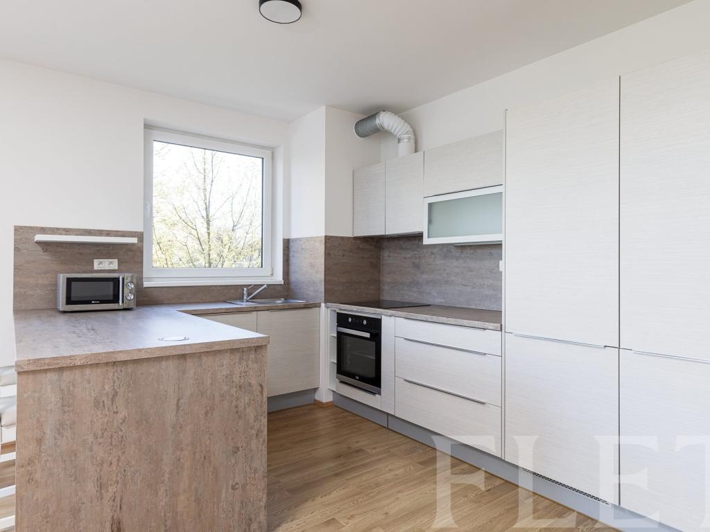 Pronájem bytu 2+kk 56 m2