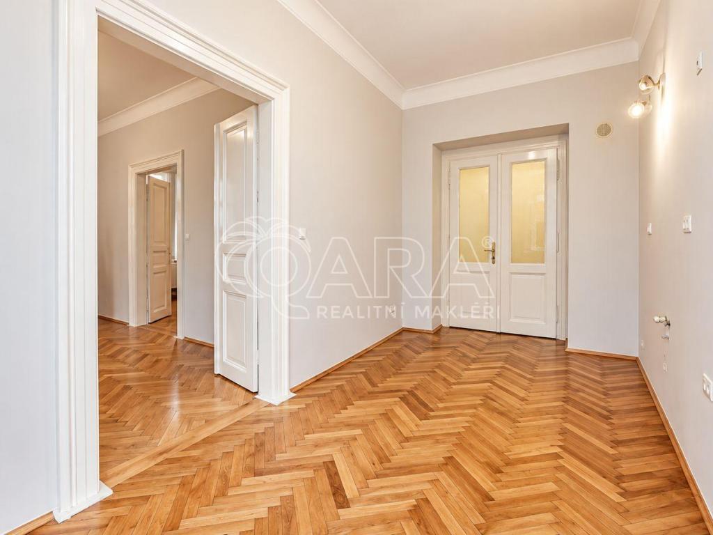 Pronájem bytu 3+1 108 m2, Praha – náhled fotky 9