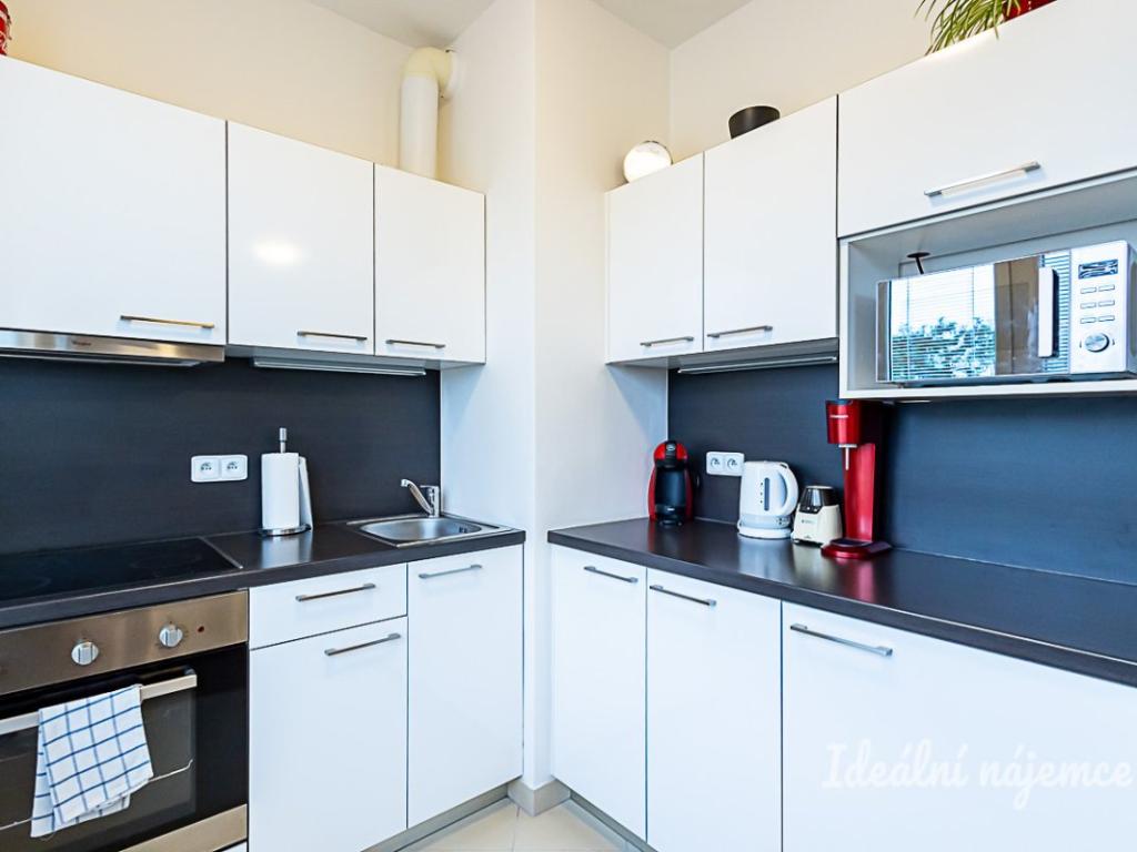 Pronájem bytu 1+kk 32 m2