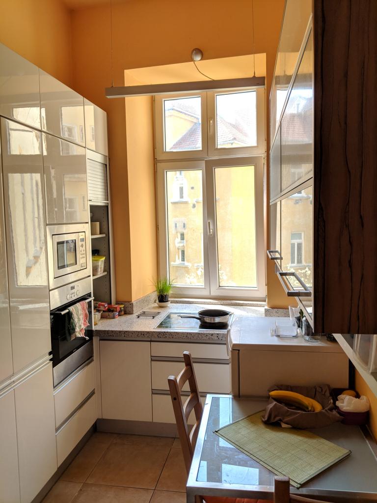 Spolubydleni bytu celý pokoj 30 m2